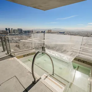 Stripviewsuites Ultimate Luxury Penthouses Full Strip View & Balcony Aparthotel