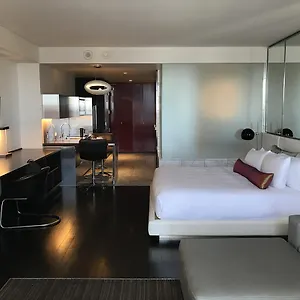 Palms Place - 27th Floor Strip View Studio Aparthotel